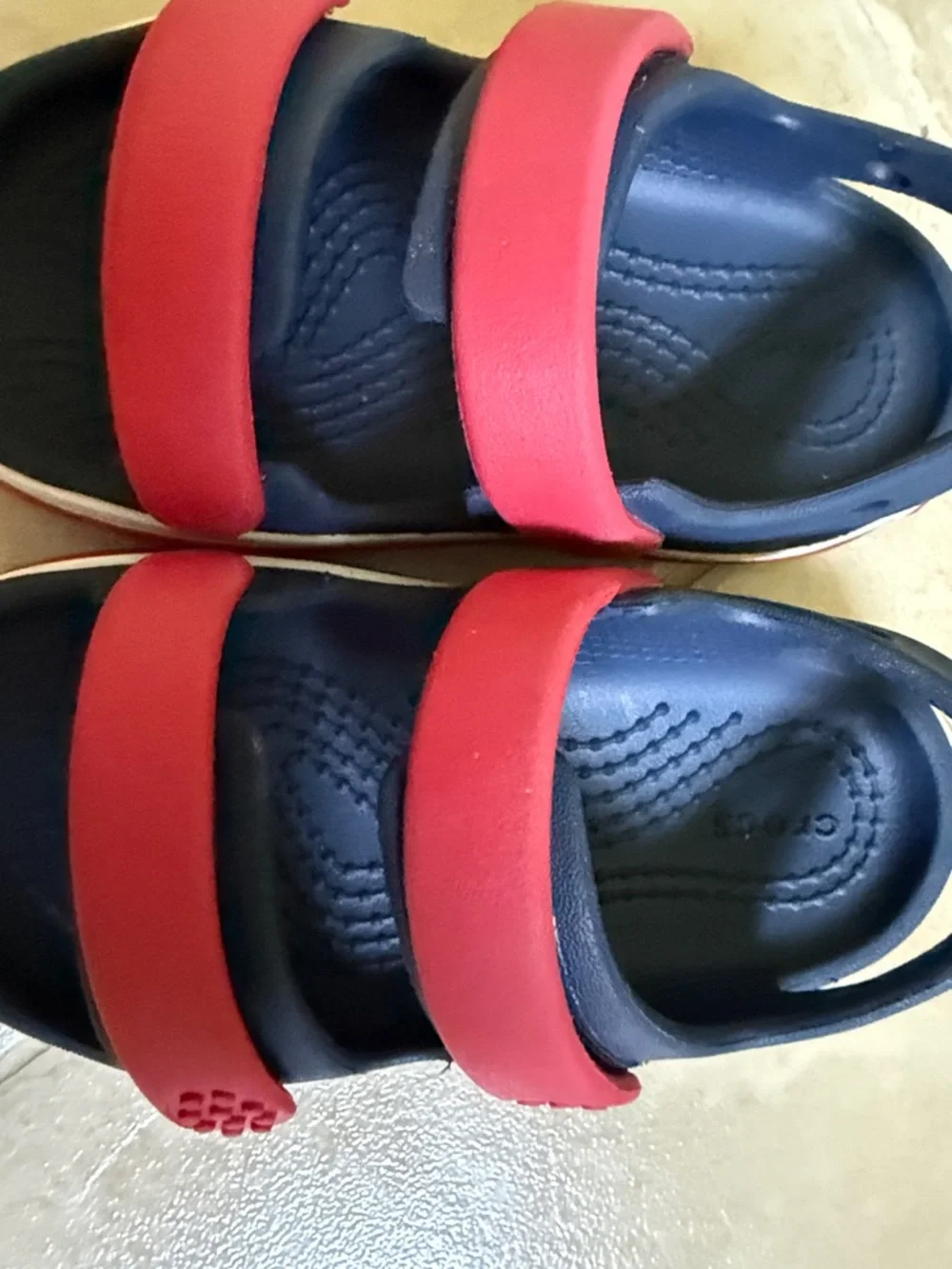 CROCS Kids Navy/Red Dual-Strap Sandals & 101 Dalmatians tennis shoes size 61/2
